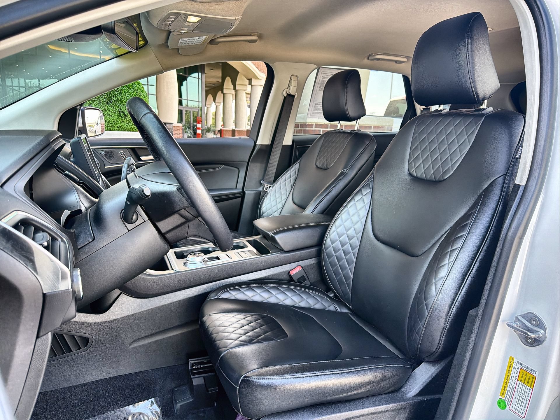 Certified 2023 Ford Edge Titanium AWD/4WD image 11