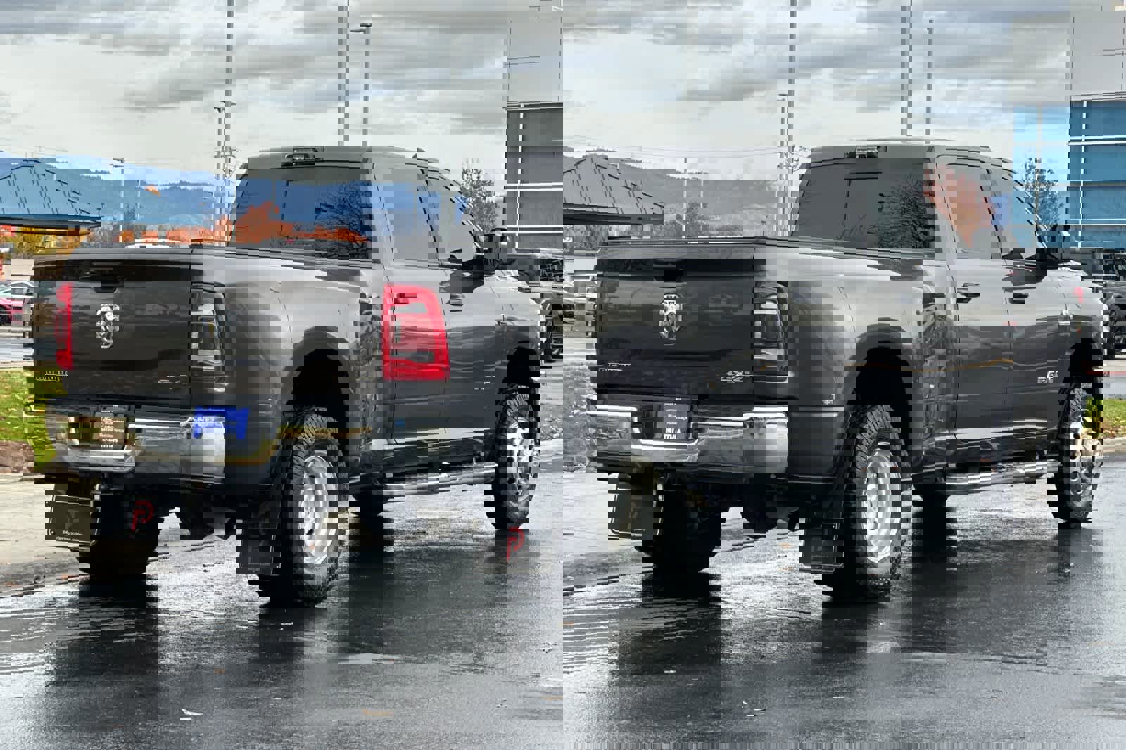 Used 2022 RAM 3500 Big Horn w/ Level C Equiment Group image 5