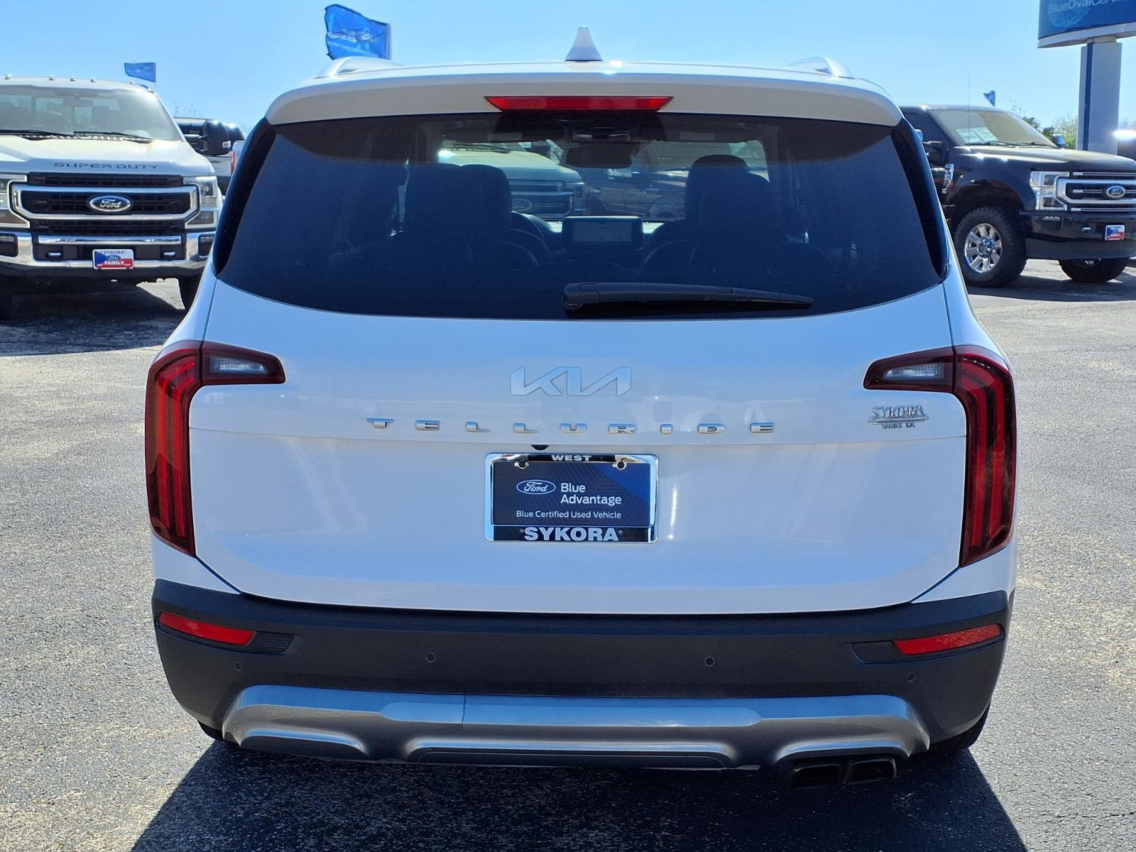 Used 2022 Kia Telluride SX image 3