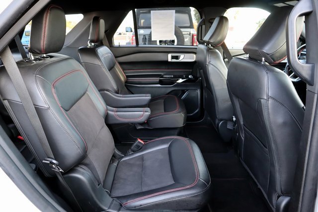 Certified 2023 Ford Explorer ST-Line w/ Class IV Trailer Tow Package image 22