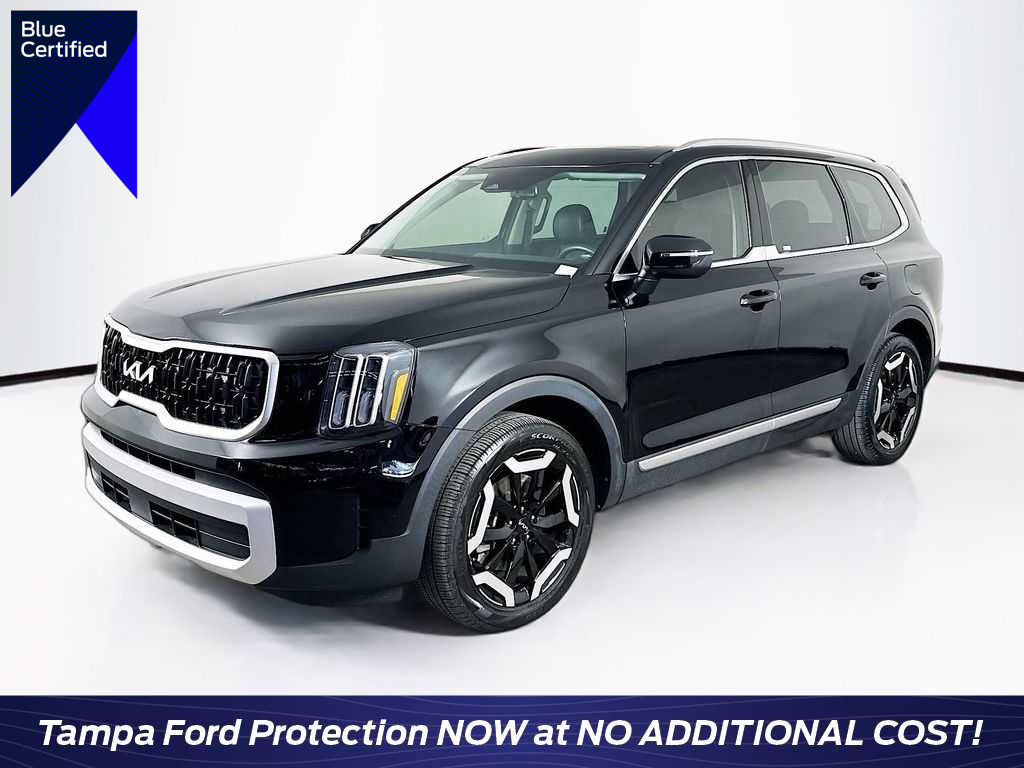 Used 2024 Kia Telluride EX w/ EX Captain's Chair Package