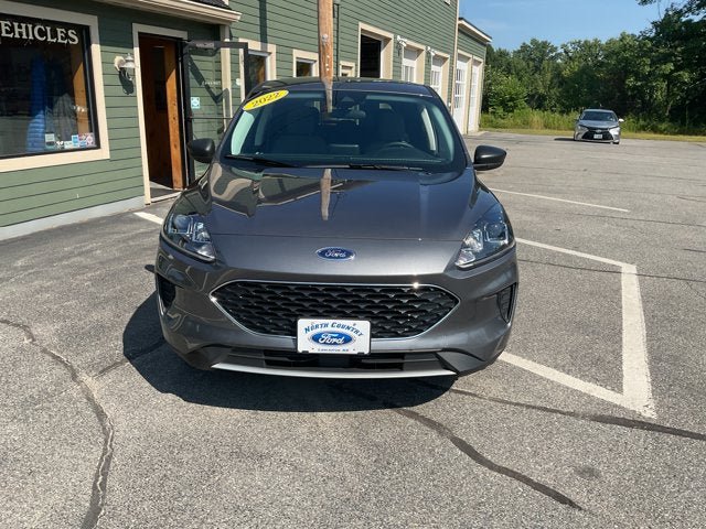 Certified 2022 Ford Escape SE w/ Convenience Package AWD/4WD image 3
