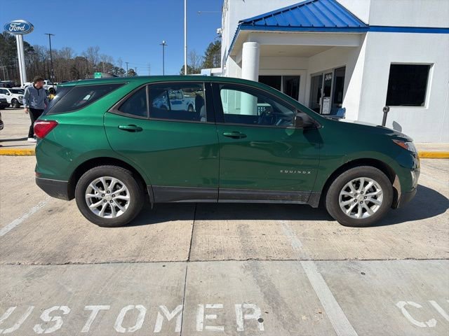 Used 2018 Chevrolet Equinox LS image 11
