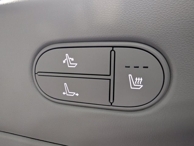 Used 2026 Hyundai Palisade Limited FWD image 19