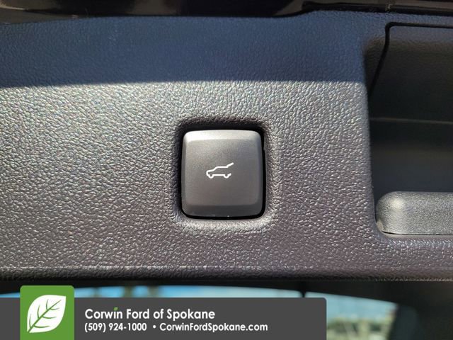Certified 2025 Ford Escape Platinum image 21