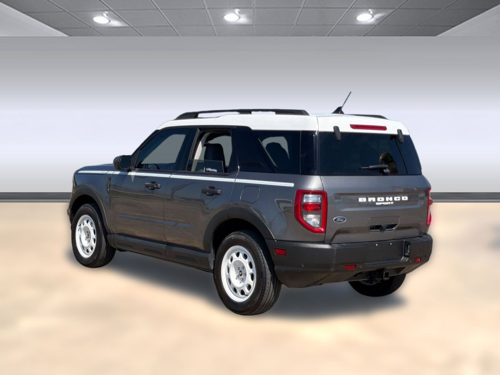 Certified 2023 Ford Bronco Sport Heritage w/ Heritage Convenience Package AWD/4WD image 3