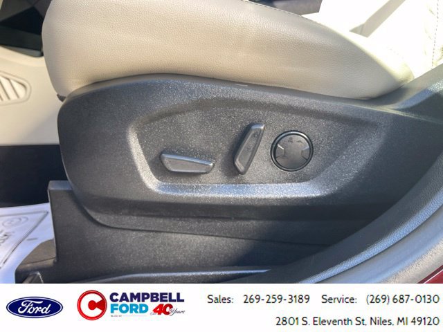 Certified 2023 Ford Edge Titanium AWD/4WD image 11