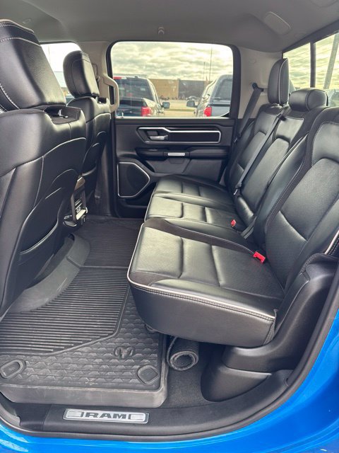 Used 2022 RAM 1500 Laramie AWD/4WD image 10