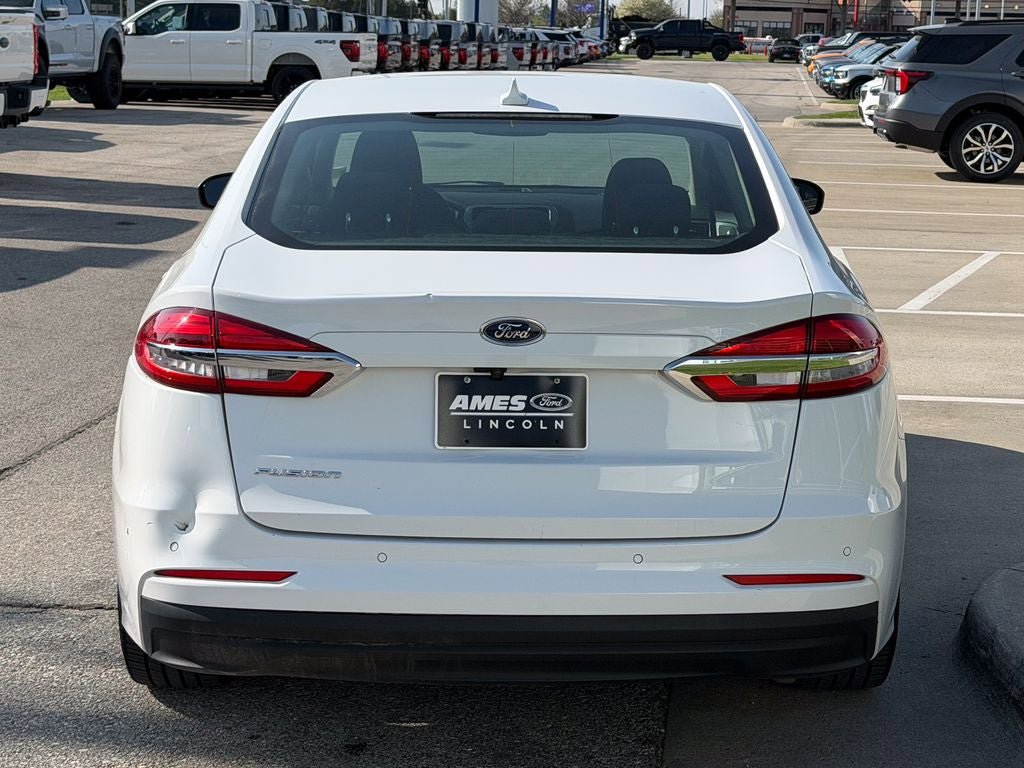 Certified 2020 Ford Fusion SE FWD image 4