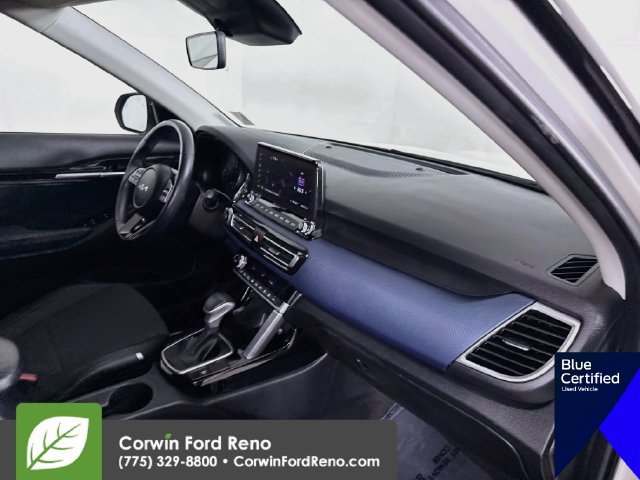 Used 2023 Kia Seltos S w/ Navigation Package FWD image 31