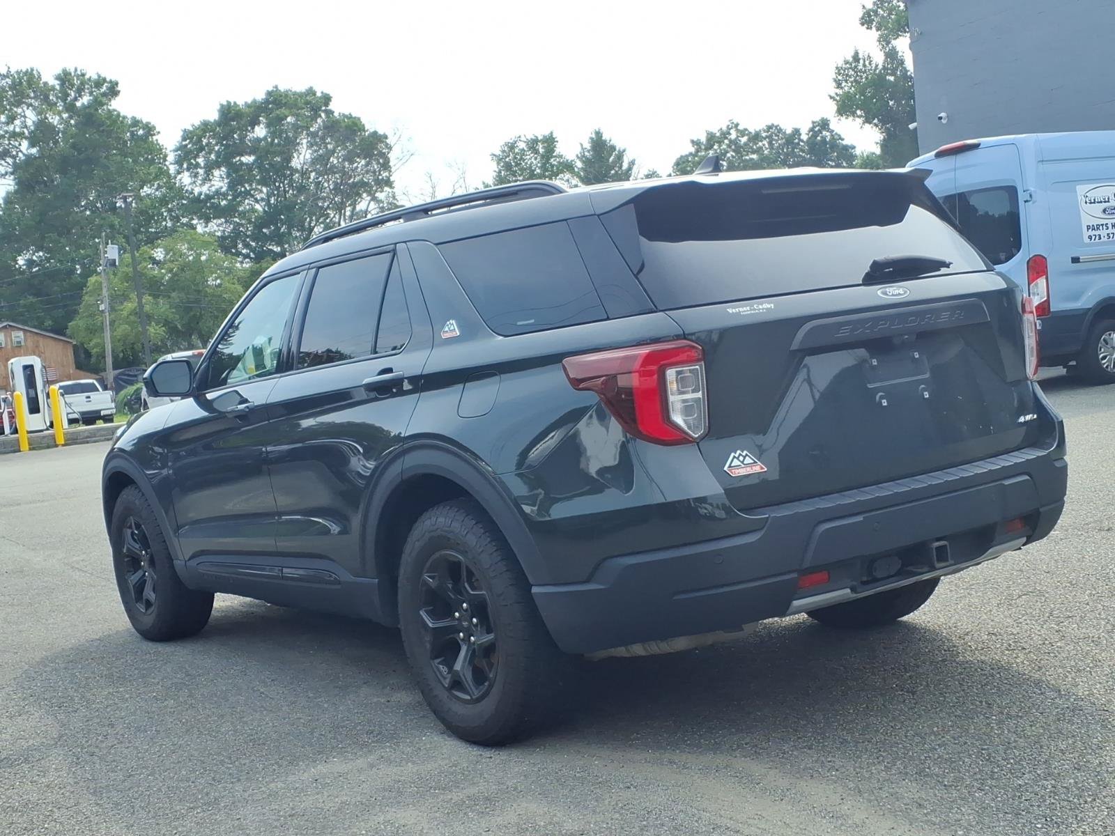 Certified 2022 Ford Explorer Timberline w/ Timberline Technology Package AWD/4WD image 4