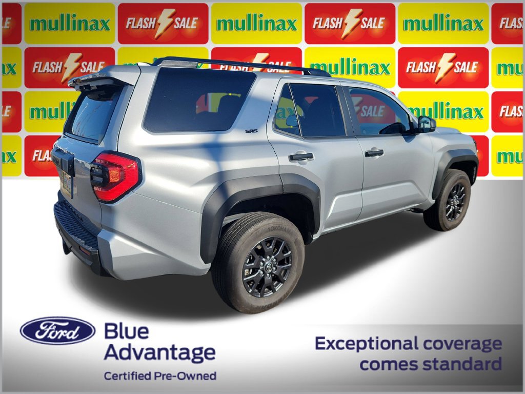 Used 2026 Toyota 4Runner SR5 AWD/4WD image 3