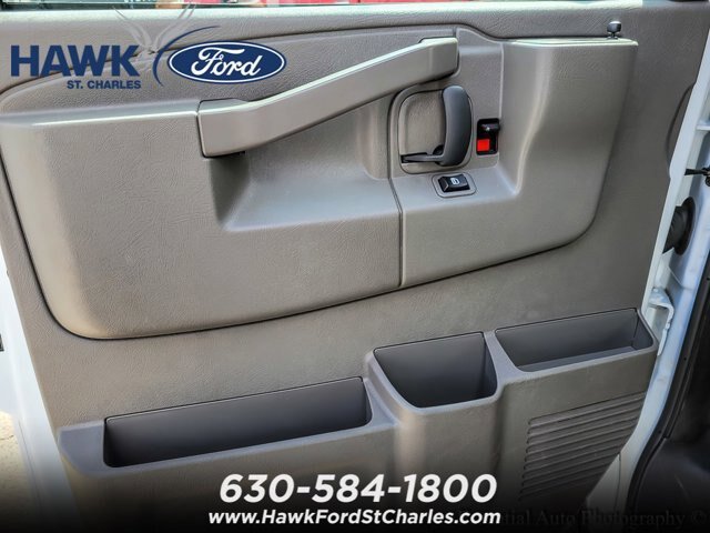 Used 2024 Chevrolet Express 2500 w/ Driver Convenience Package RWD image 15
