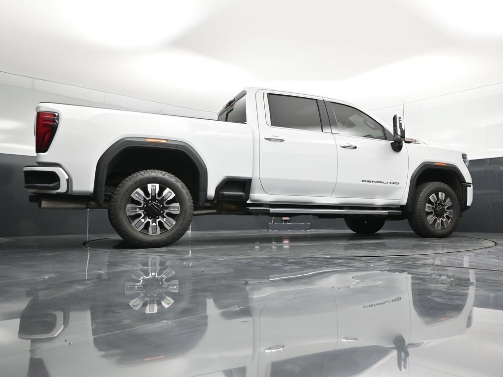 Used 2025 GMC Sierra 2500 Denali AWD/4WD image 56