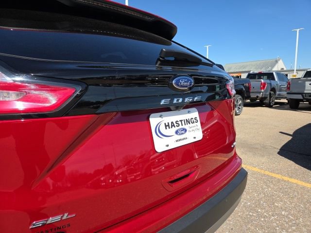 Certified 2023 Ford Edge SEL w/ Convenience Package AWD/4WD image 5