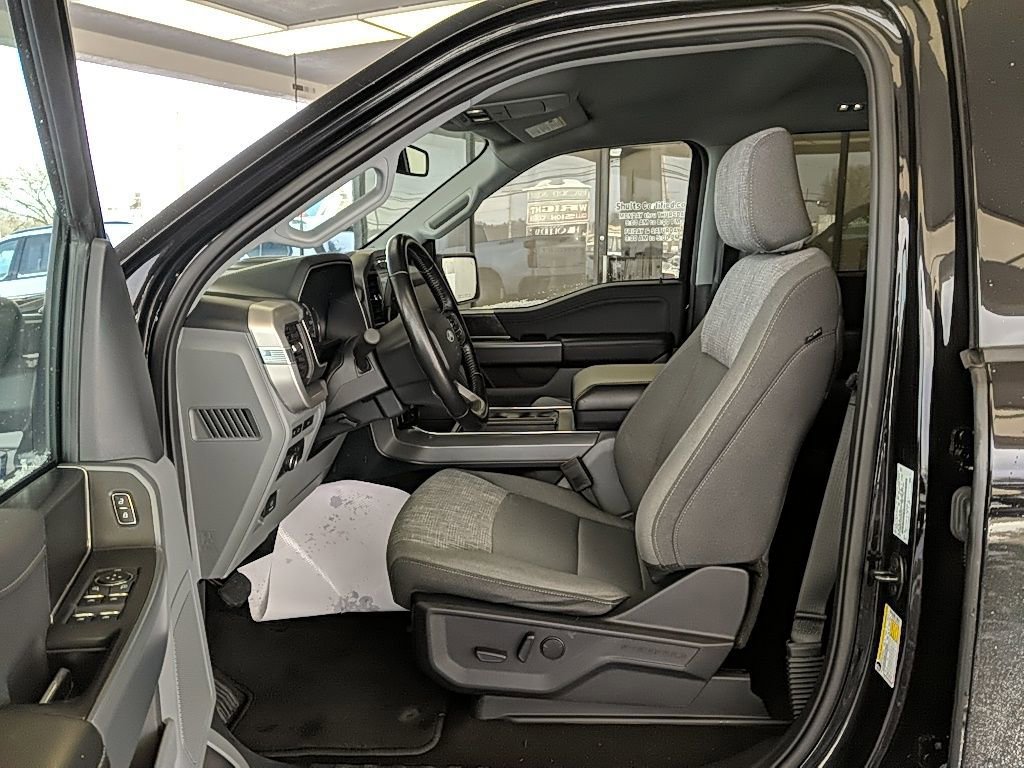 Certified 2022 Ford F150 XLT w/ Equipment Group 302A High image 10