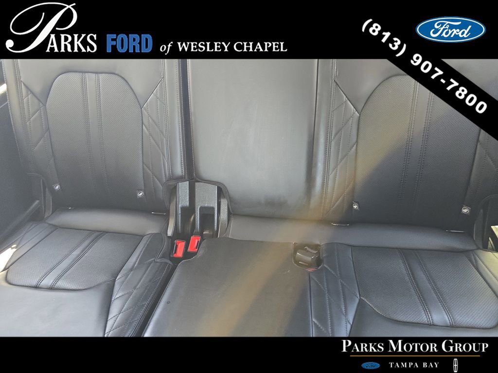 Certified 2021 Ford Expedition Max Platinum image 16
