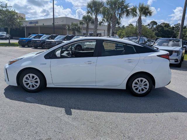 Used 2019 Toyota Prius FWD image 6