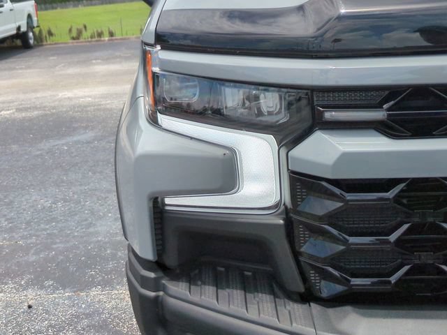 Used 2025 Chevrolet Silverado 1500 ZR2 w/ ZR2 Bison Edition AWD/4WD image 10