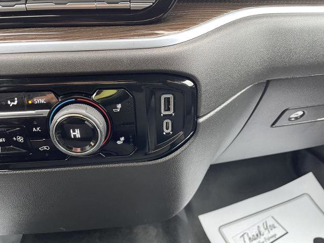 Used 2022 Chevrolet Silverado 1500 LT image 28