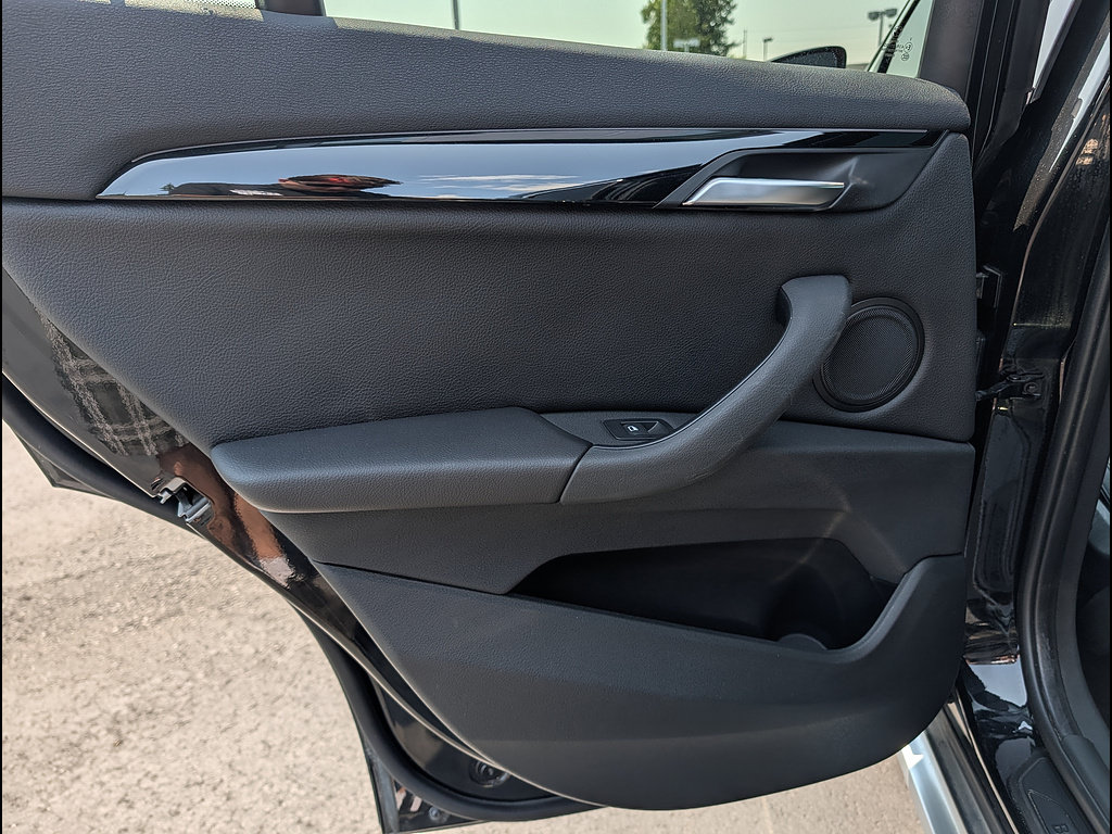 Used 2018 BMW X1 xDrive28i AWD/4WD image 32
