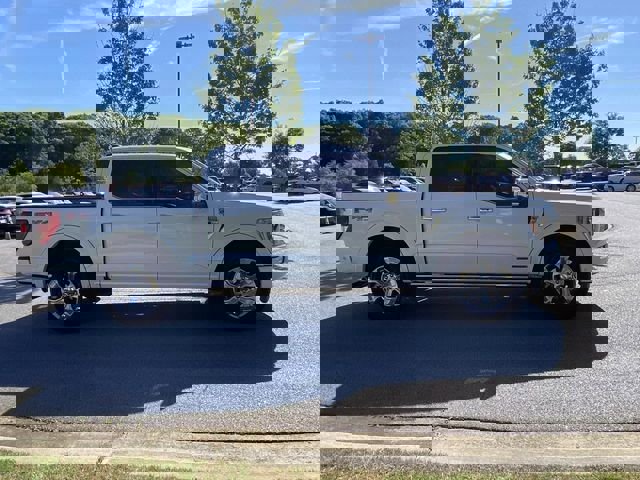Certified 2022 Ford F150 Platinum w/ Equipment Group 701A High image 2
