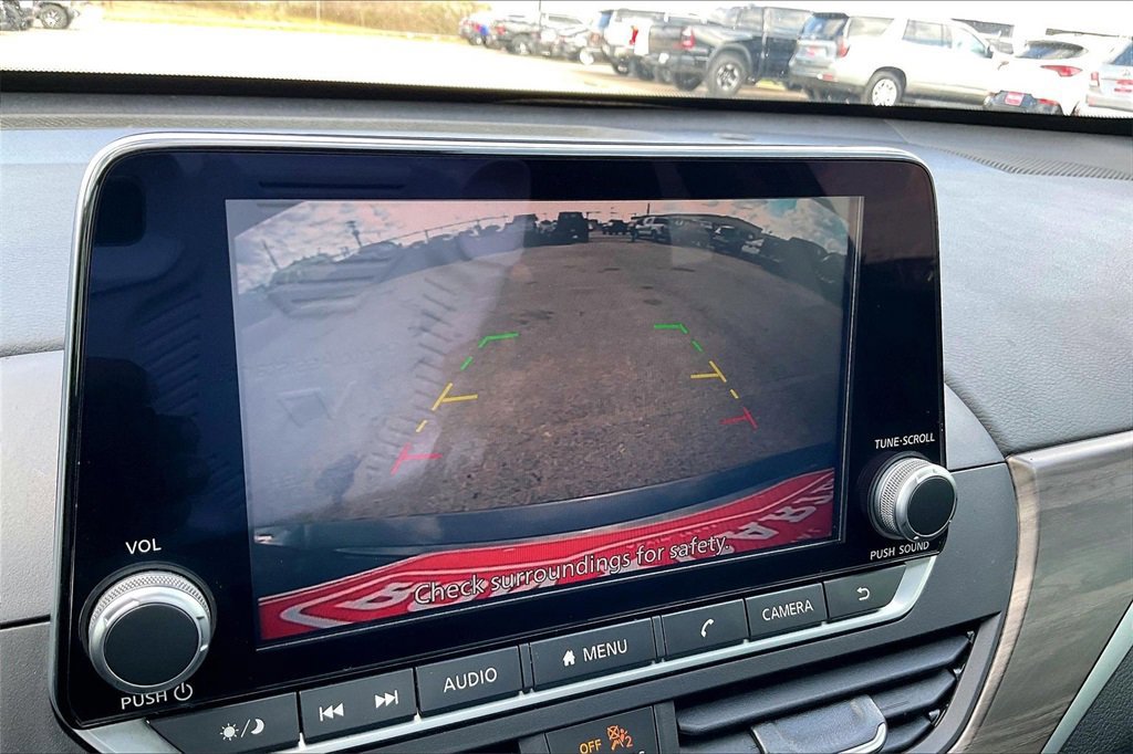 Used 2023 Nissan Altima 2.5 SV image 13