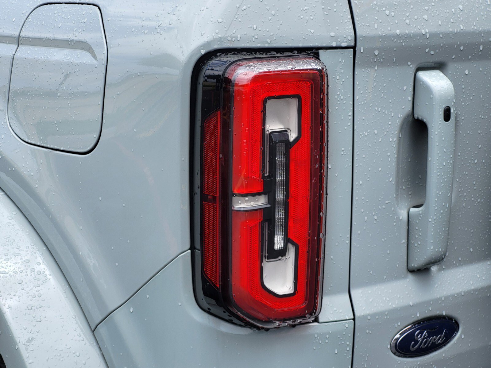 Certified 2024 Ford Bronco Outer Banks AWD/4WD image 10