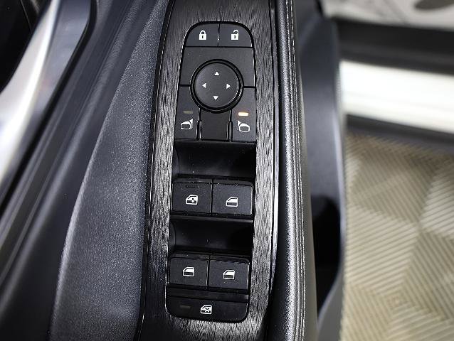 Used 2023 Nissan Rogue SV w/ SV Premium B Package AWD/4WD image 19