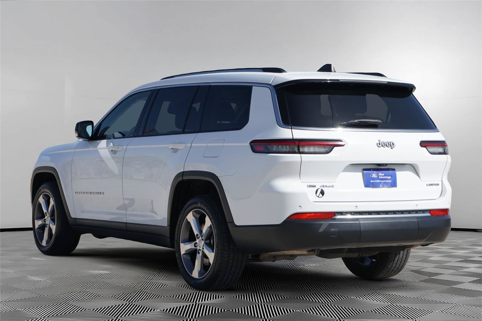 Used 2021 Jeep Grand Cherokee L Limited AWD/4WD image 6