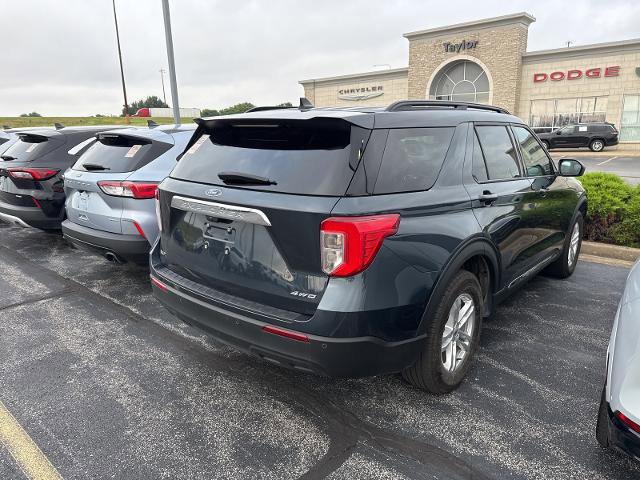 Certified 2023 Ford Explorer XLT image 2