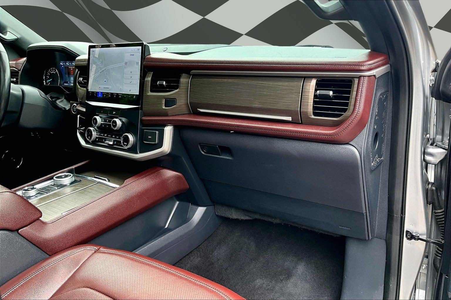 Certified 2022 Ford Expedition Limited AWD/4WD image 16