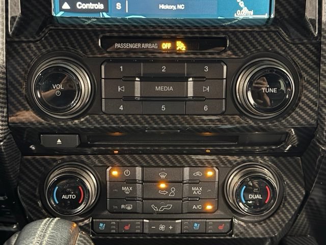Certified 2018 Ford F150 Raptor w/ Equipment Group 802A Luxury AWD/4WD image 32