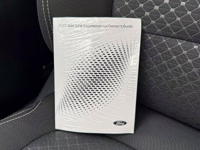 Certified 2025 Ford Escape Active AWD/4WD image 36