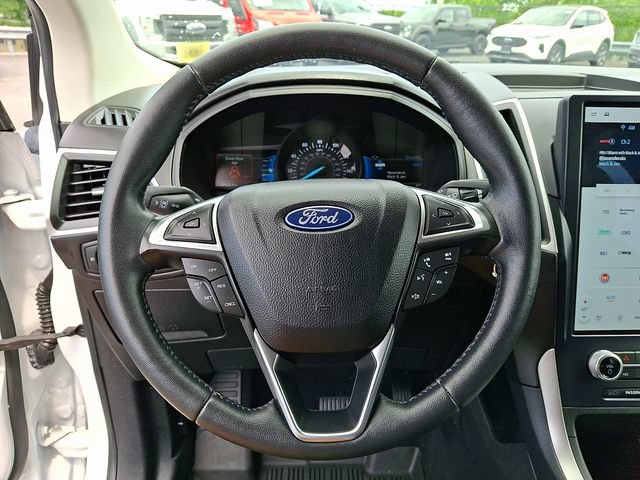 Certified 2022 Ford Edge SEL w/ Convenience Package AWD/4WD image 19