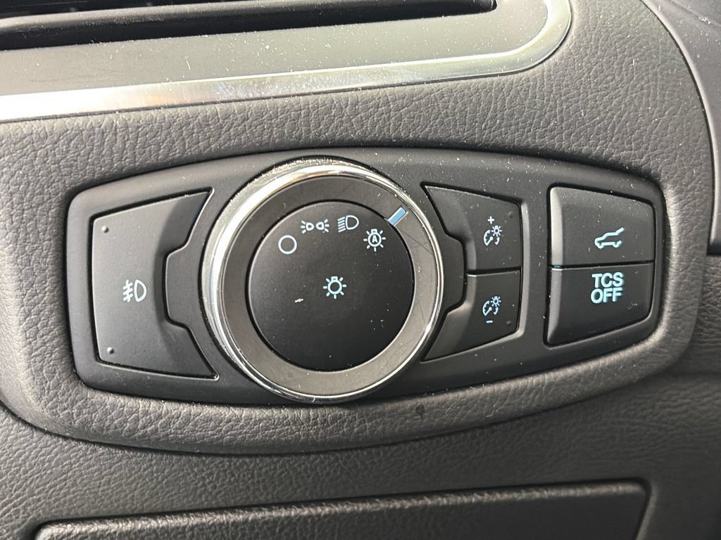 Certified 2024 Ford Edge Titanium AWD/4WD image 24
