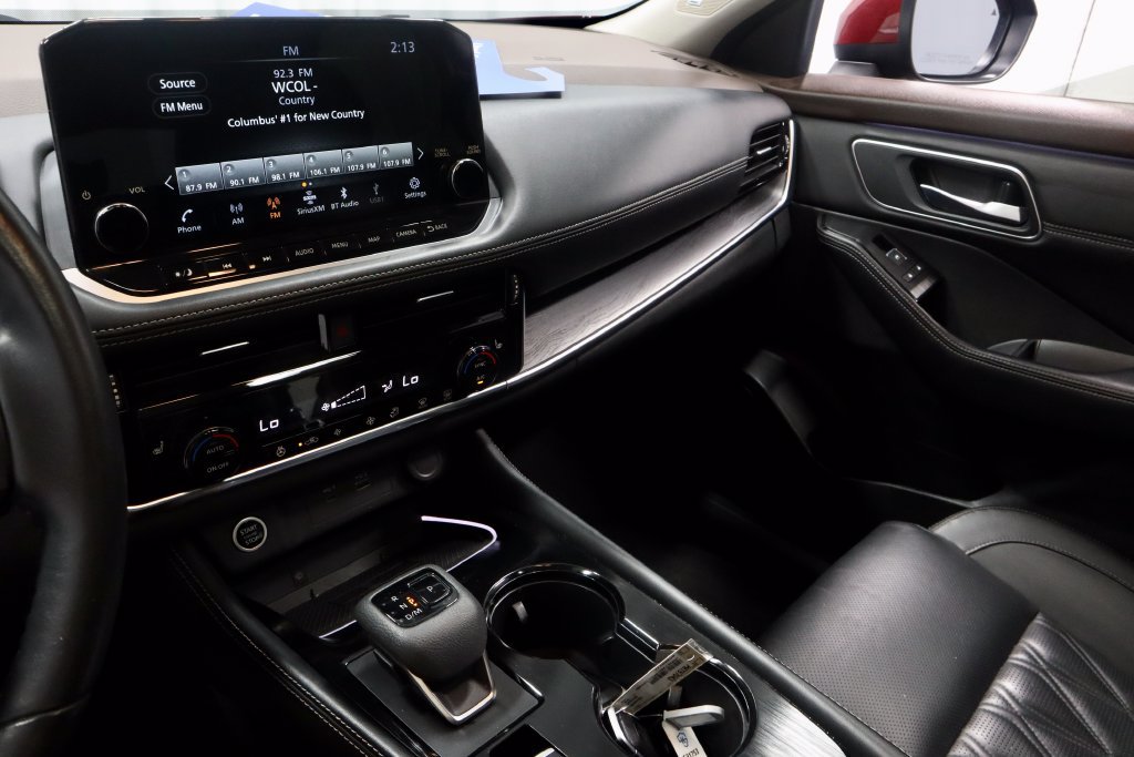 Used 2023 Nissan Rogue Platinum FWD image 31