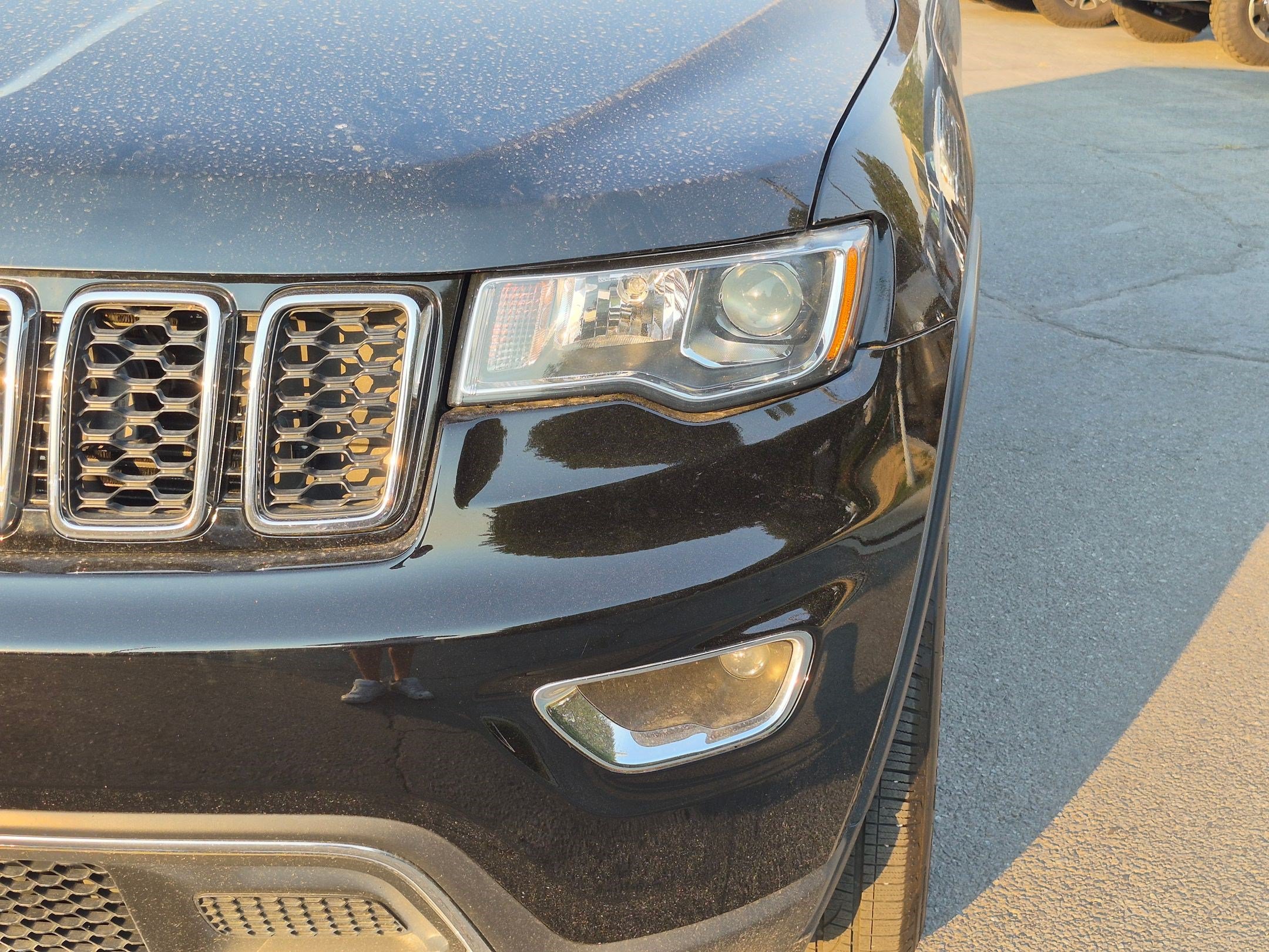 Used 2018 Jeep Grand Cherokee Limited w/ Trailer Tow Group IV AWD/4WD image 11