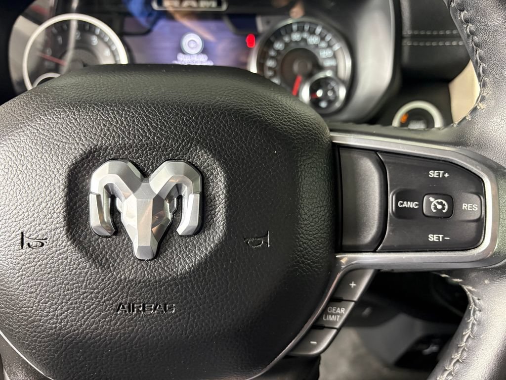 Used 2022 RAM 1500 Laramie AWD/4WD image 23