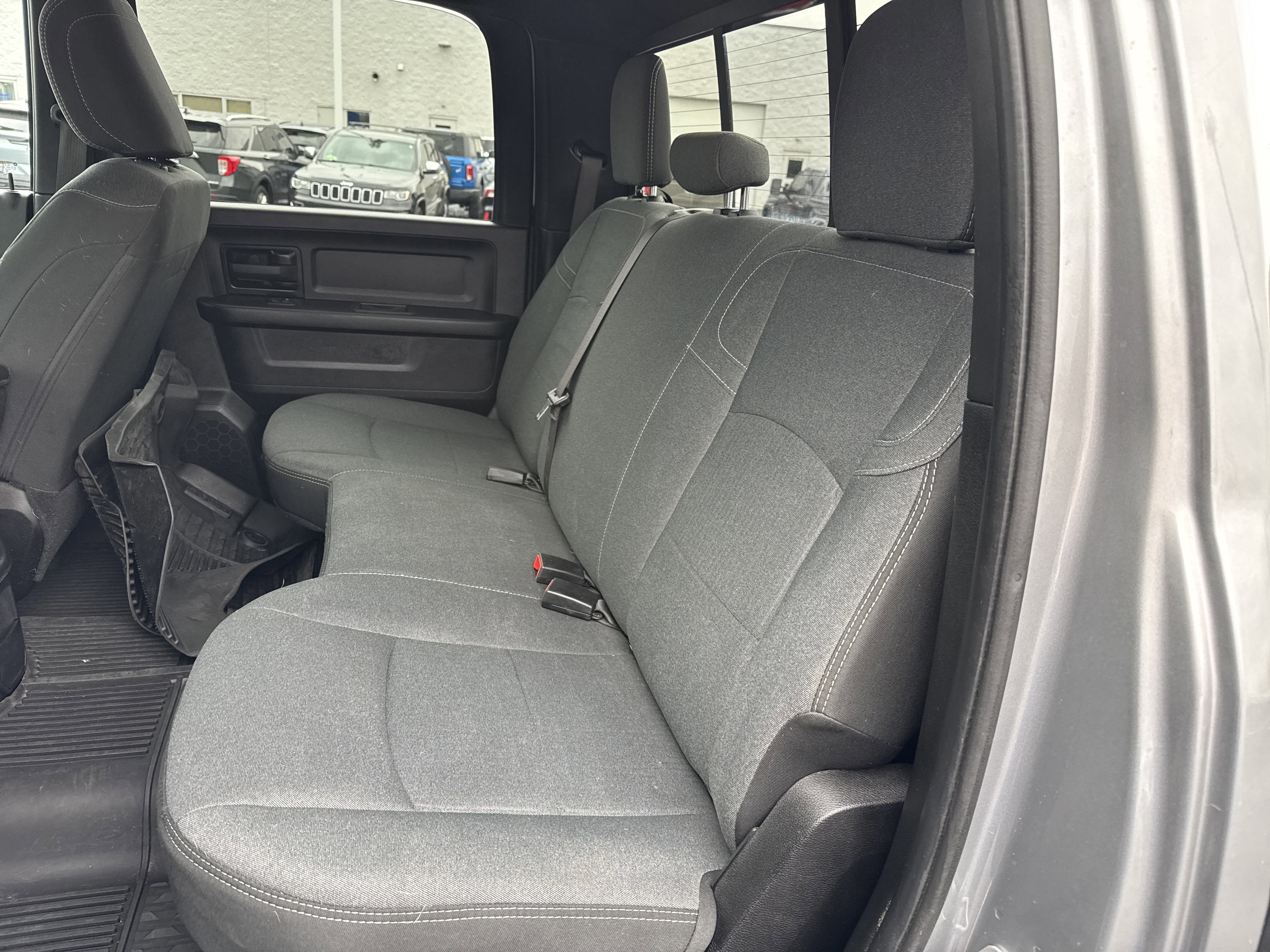 Used 2022 RAM 3500 Tradesman image 12