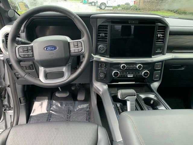 Certified 2025 Ford F150 Lariat w/ Equipment Group 502A High image 17