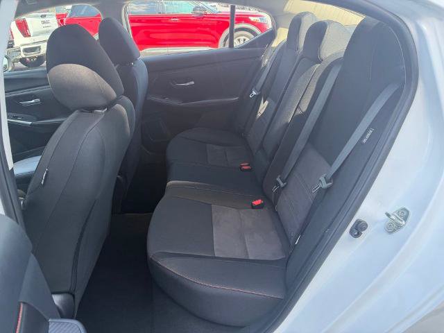 Used 2025 Nissan Sentra SR FWD image 13
