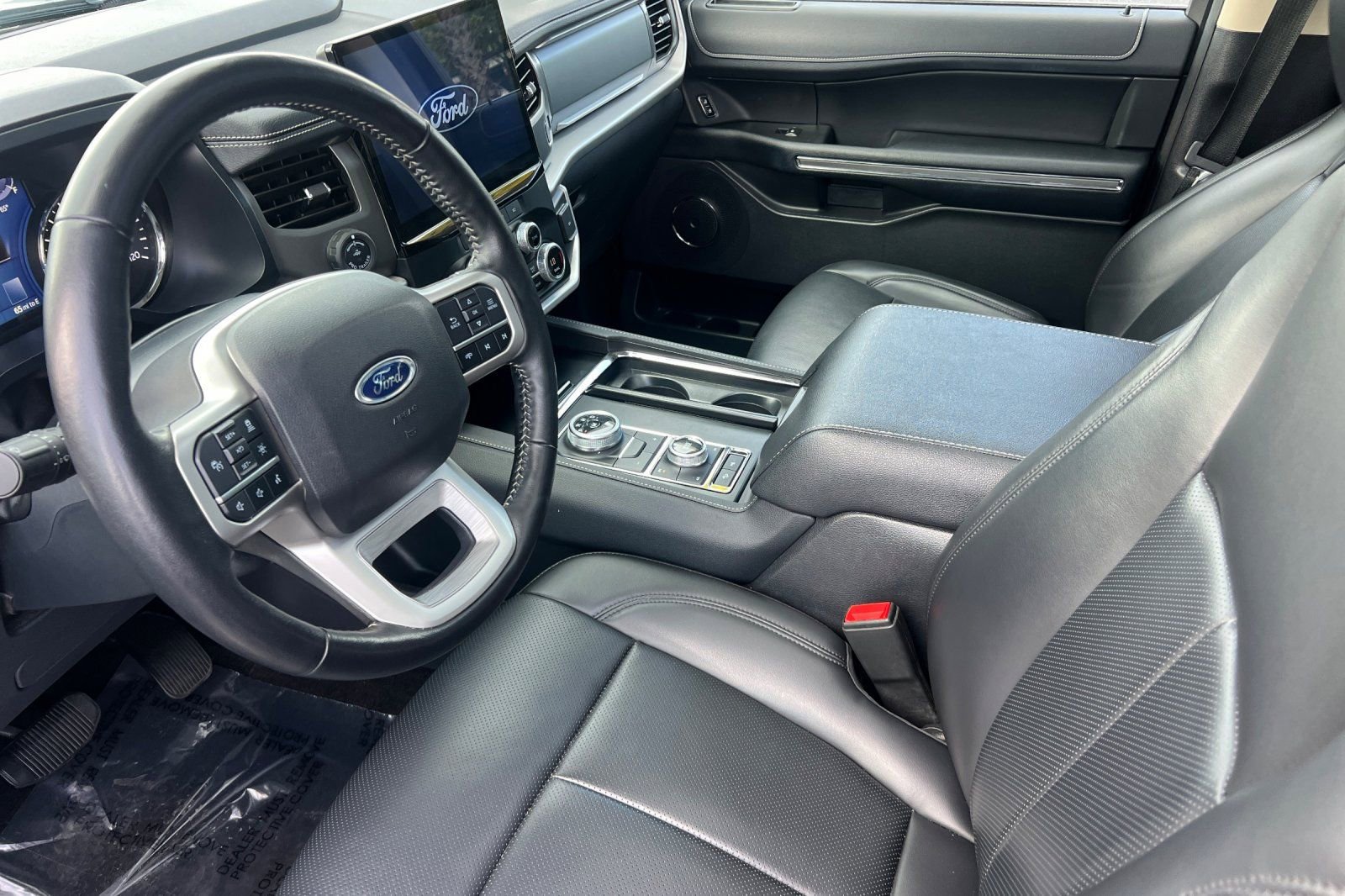 Certified 2023 Ford Expedition Max XLT image 11