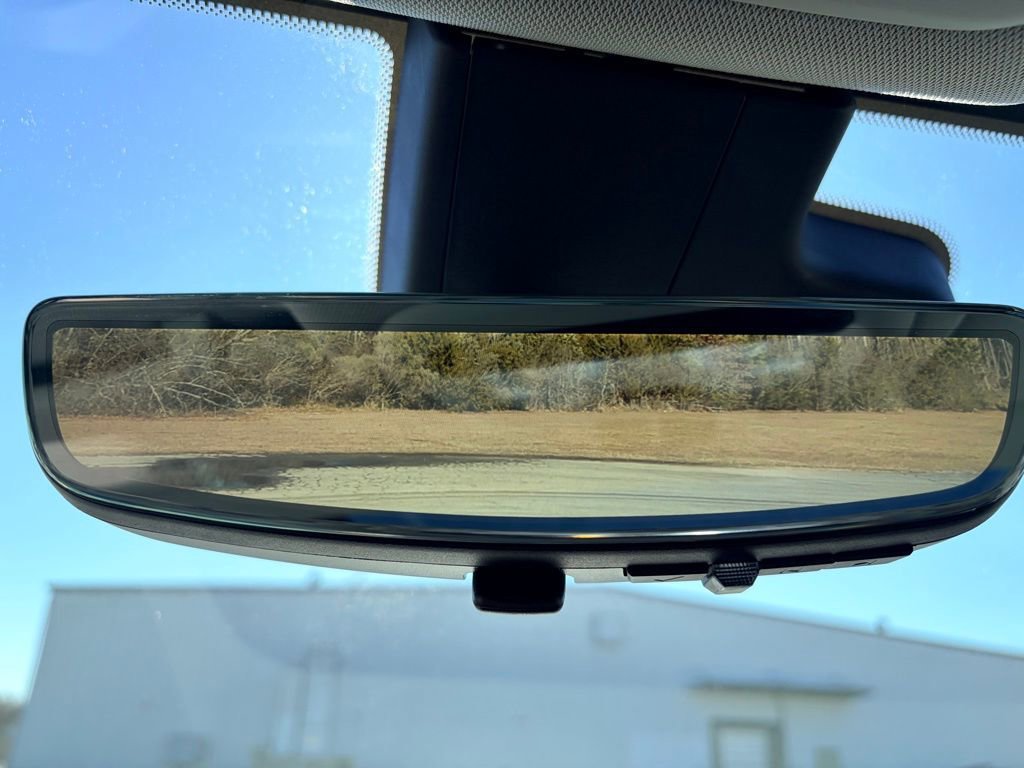 Used 2023 Chevrolet Bolt EUV Premier w/ Sun & Sound Package image 20