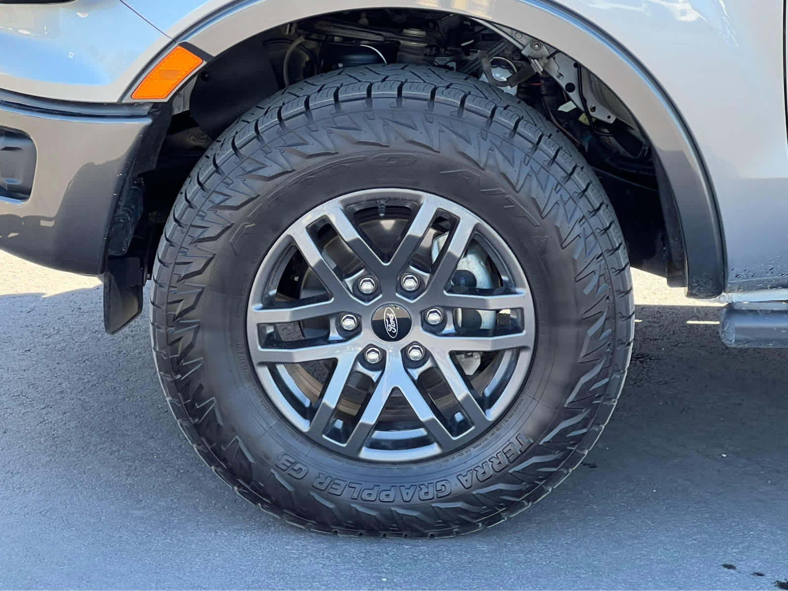 Certified 2023 Ford Ranger Lariat w/ Tremor Off-Road Package AWD/4WD image 14