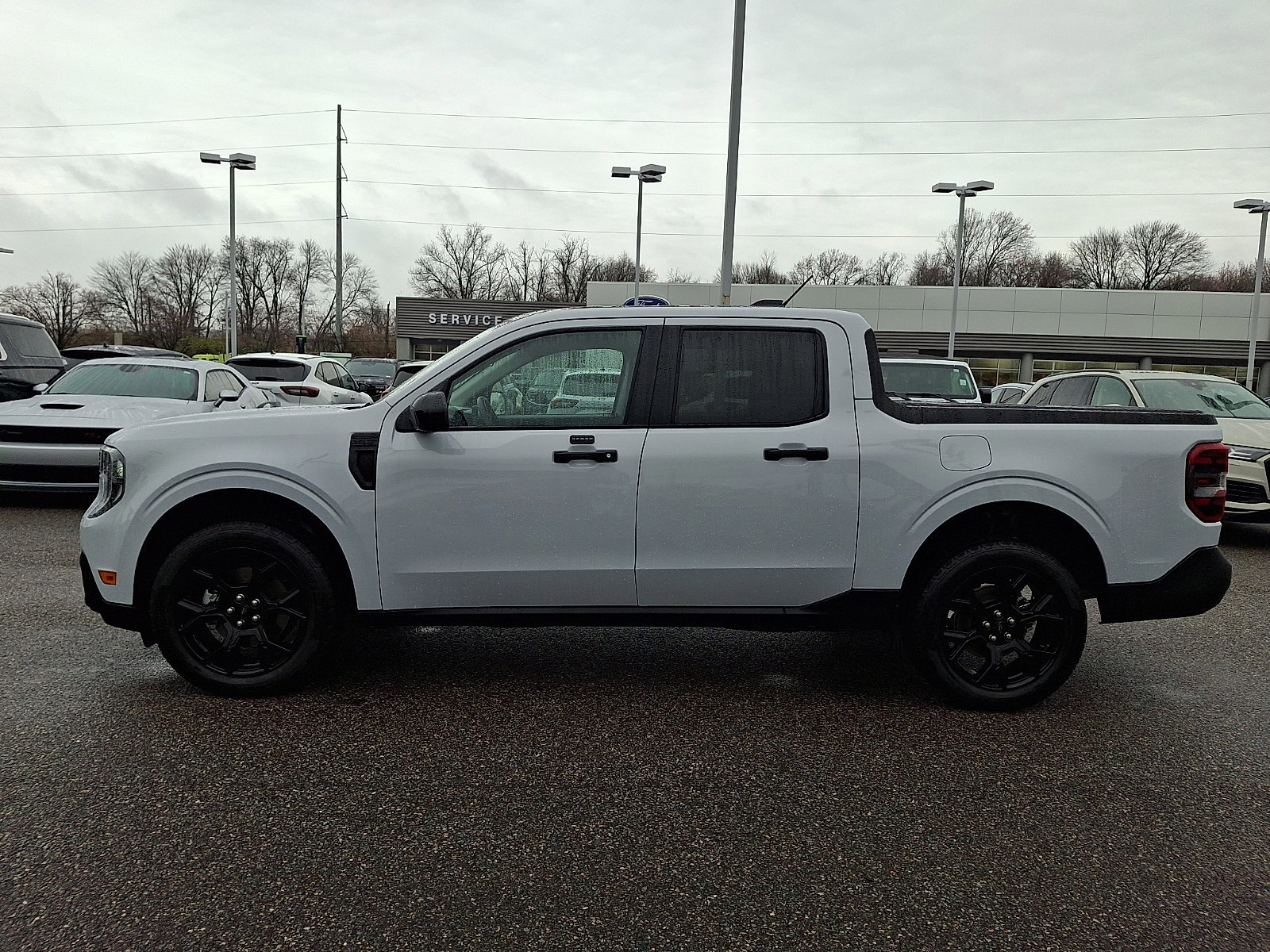 Certified 2025 Ford Maverick XLT w/ XLT Luxury Package image 3