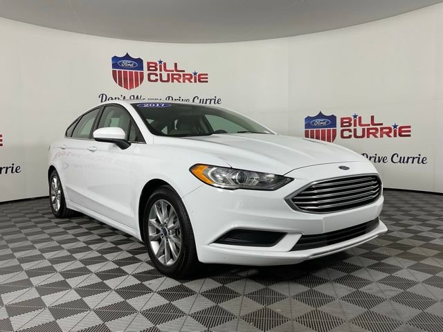 Certified 2017 Ford Fusion SE image 1