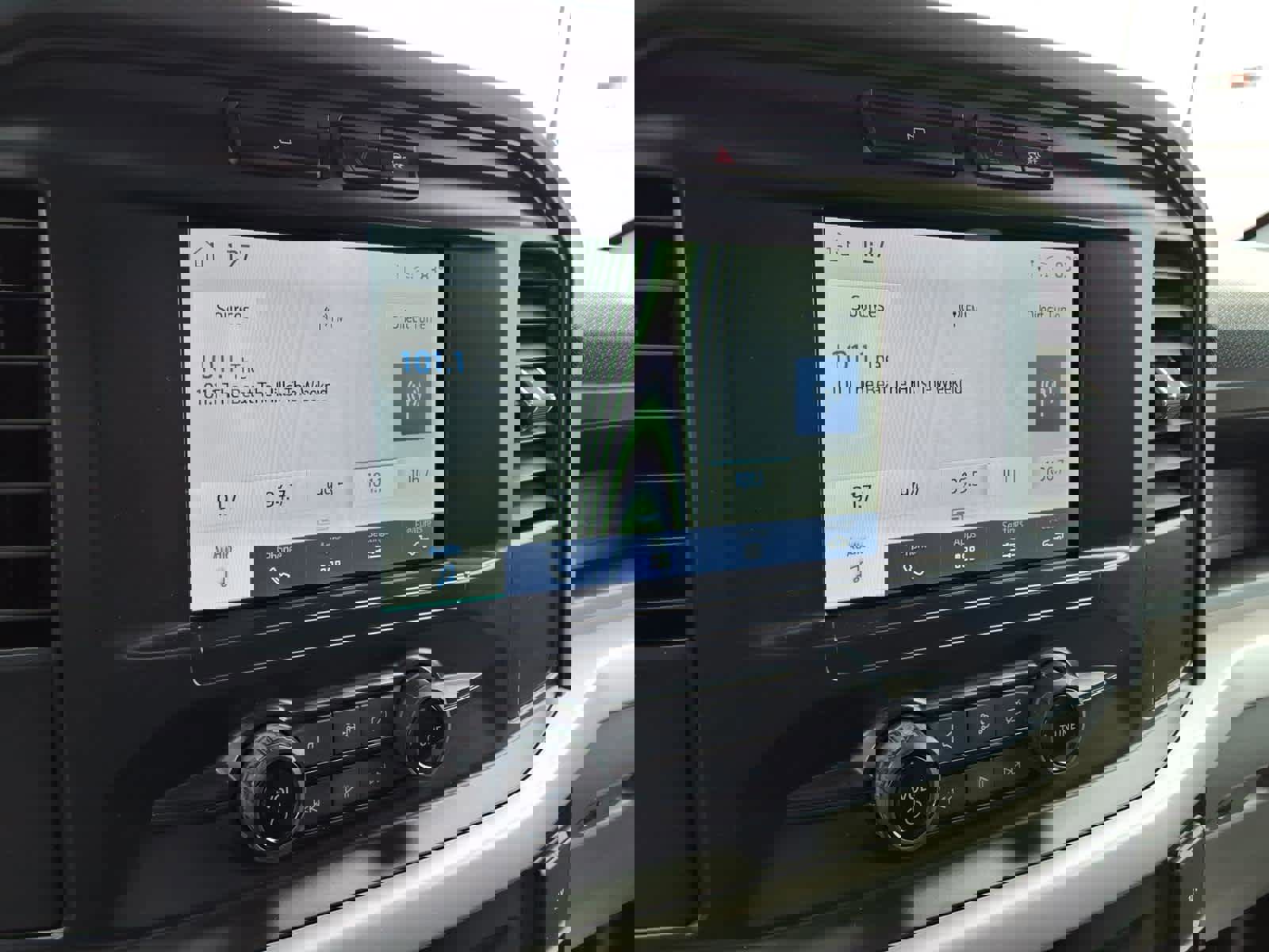 Certified 2022 Ford F150 XL w/ Equipment Group 101A High image 12