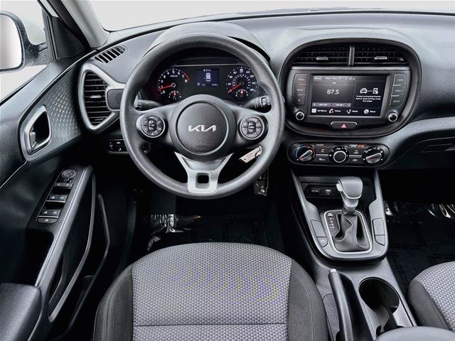 Used 2022 Kia Soul LX w/ Technology Package FWD image 21