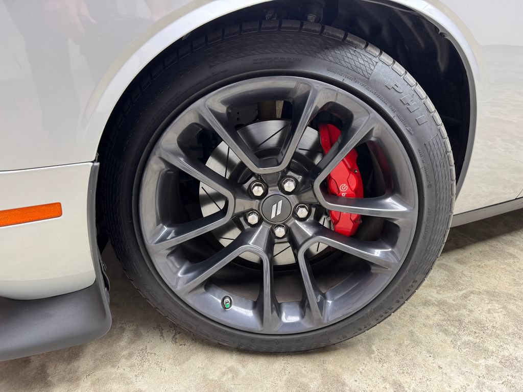 Used 2021 Dodge Challenger R/T Scat Pack RWD image 30